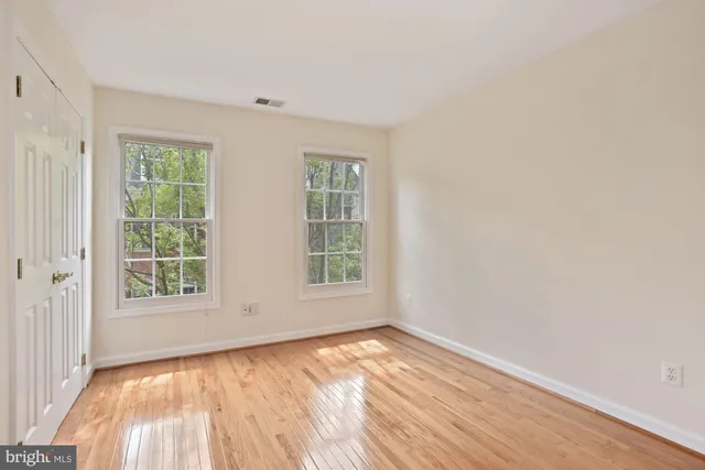 $4,500 | 1614 Leeds Castle Drive, Vienna, VA 22182