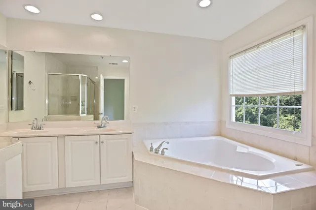 $4,500 | 1614 Leeds Castle Drive, Vienna, VA 22182