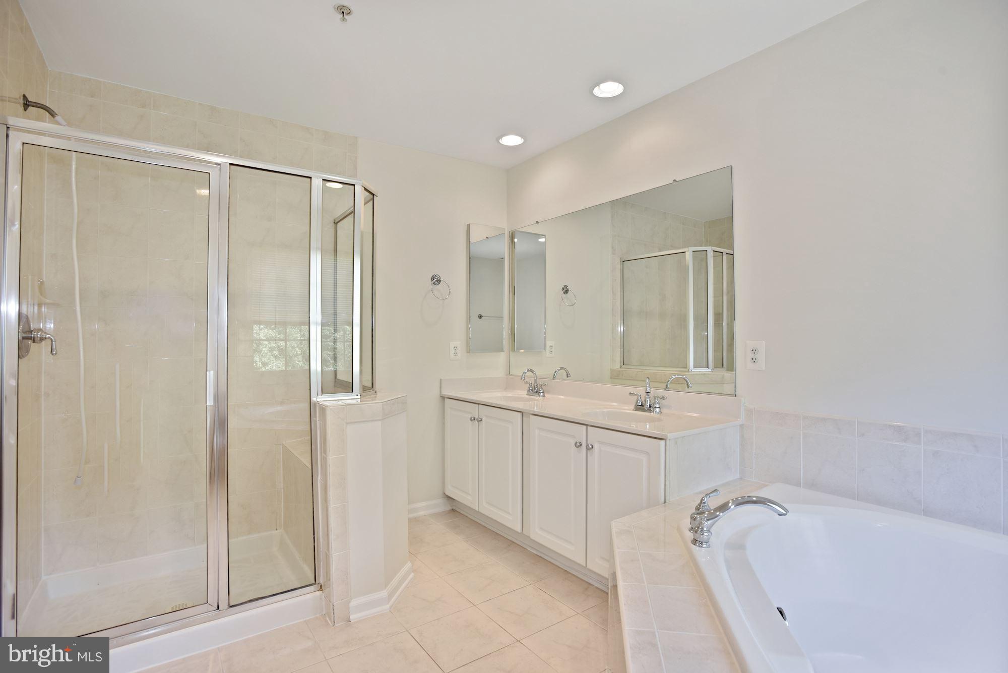 1614 Leeds Castle Drive Vienna, VA 22182 - Photo 24 of 37