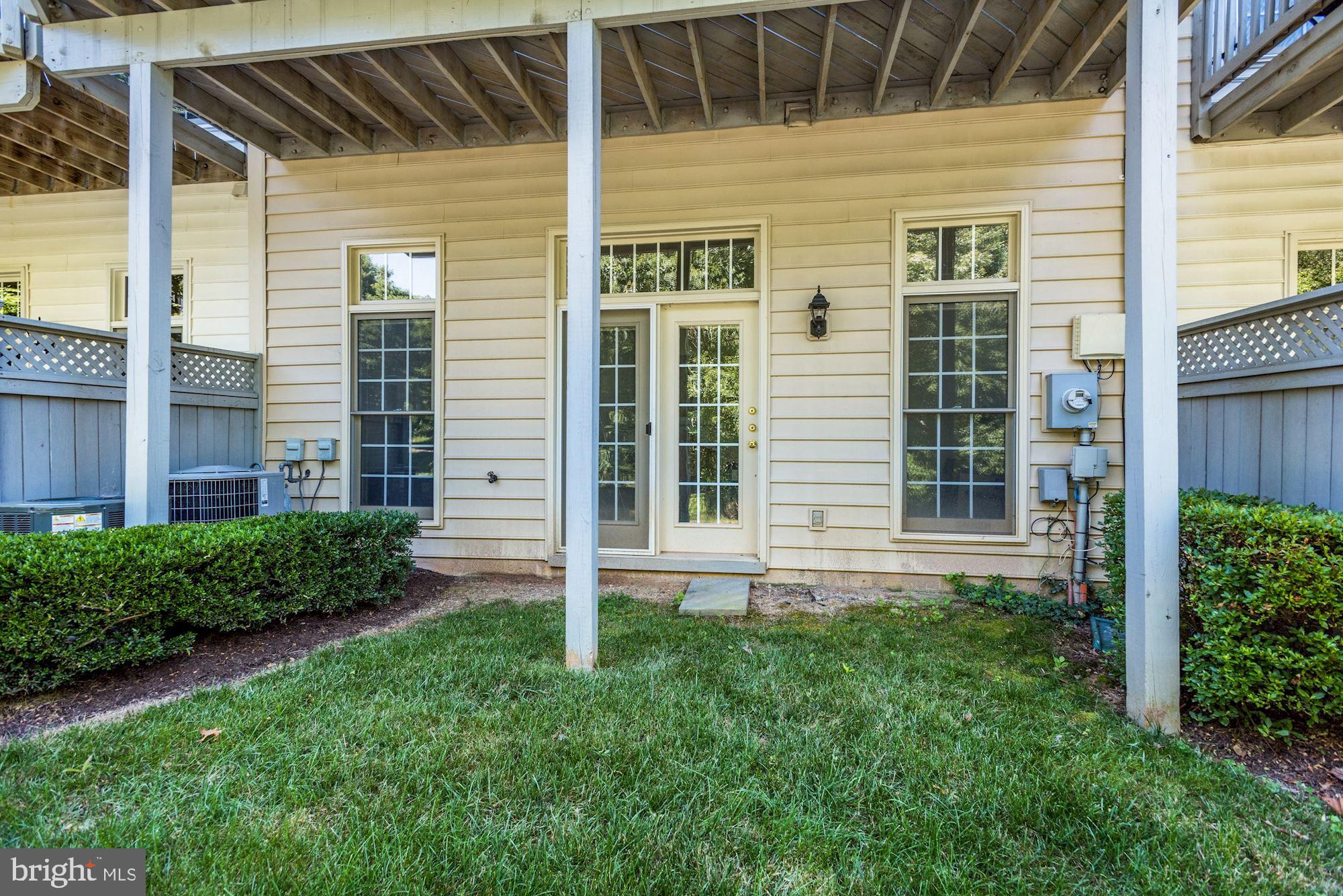 1614 Leeds Castle Drive Vienna, VA 22182 - Photo 34 of 37