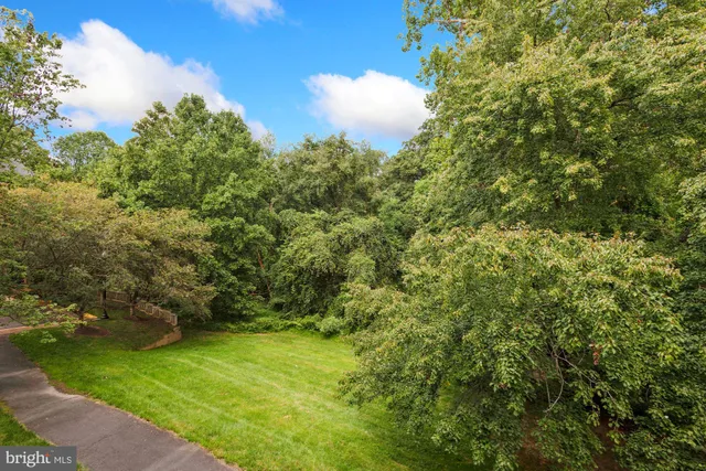 $4,500 | 1614 Leeds Castle Drive, Vienna, VA 22182