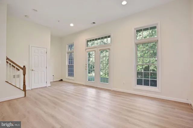 $4,500 | 1614 Leeds Castle Drive, Vienna, VA 22182