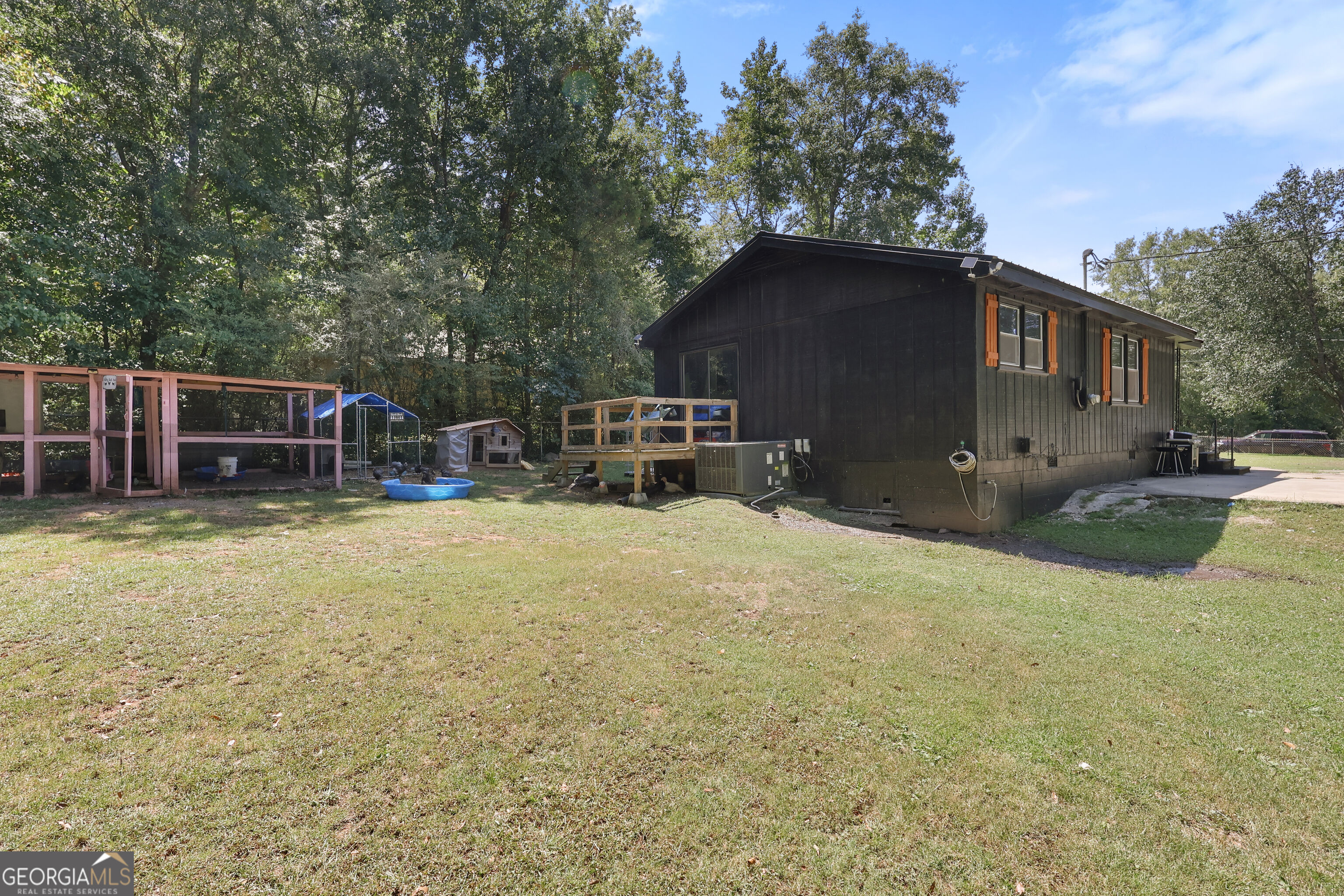 24 Shady Lane Jackson, GA 30233 - Photo 6 of 25 Gallery Image 6