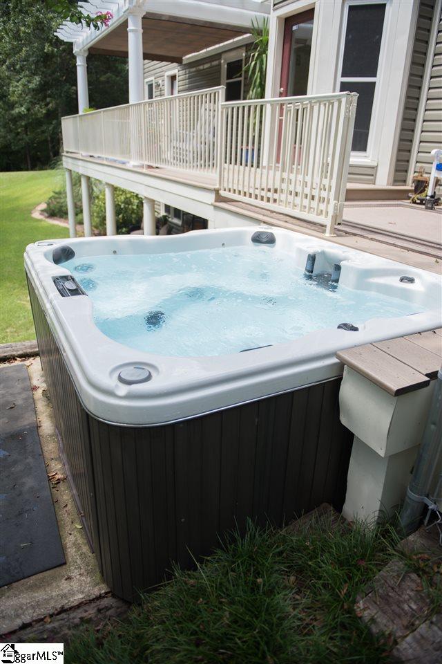 405 Emerald Farm Road Greenwood, SC 29646 - Photo 21 of 36 Gallery Image 21