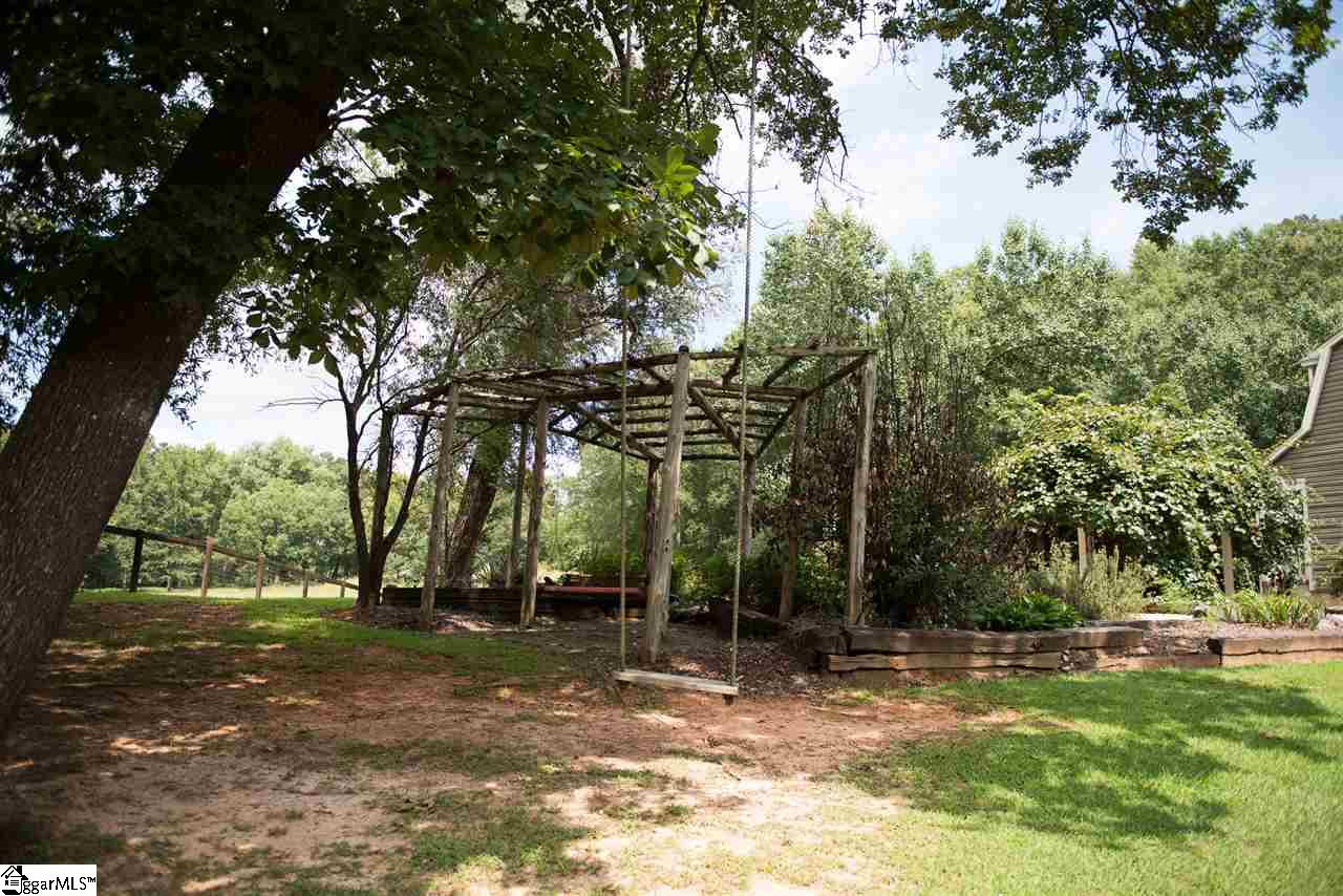 405 Emerald Farm Road Greenwood, SC 29646 - Photo 27 of 36 Gallery Image 27