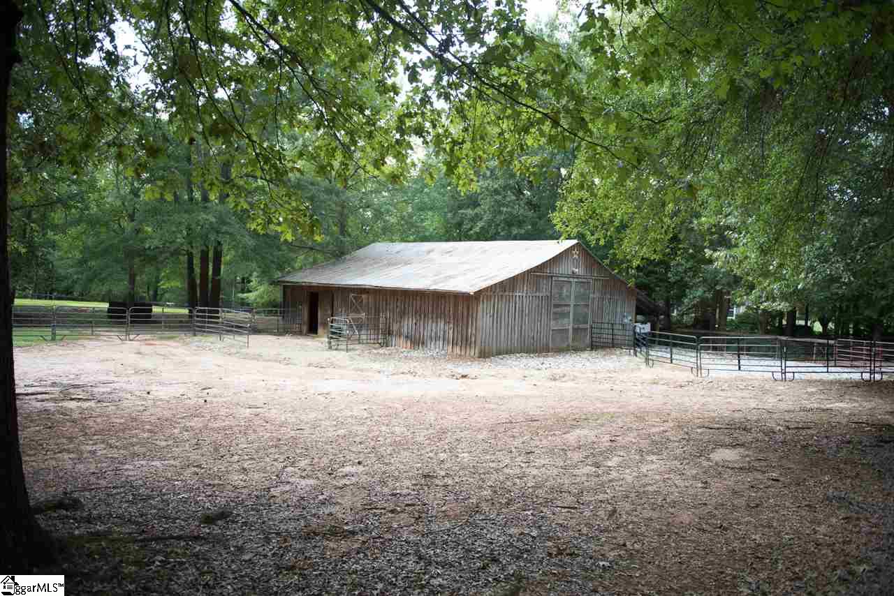 405 Emerald Farm Road Greenwood, SC 29646 - Photo 31 of 36 Gallery Image 31