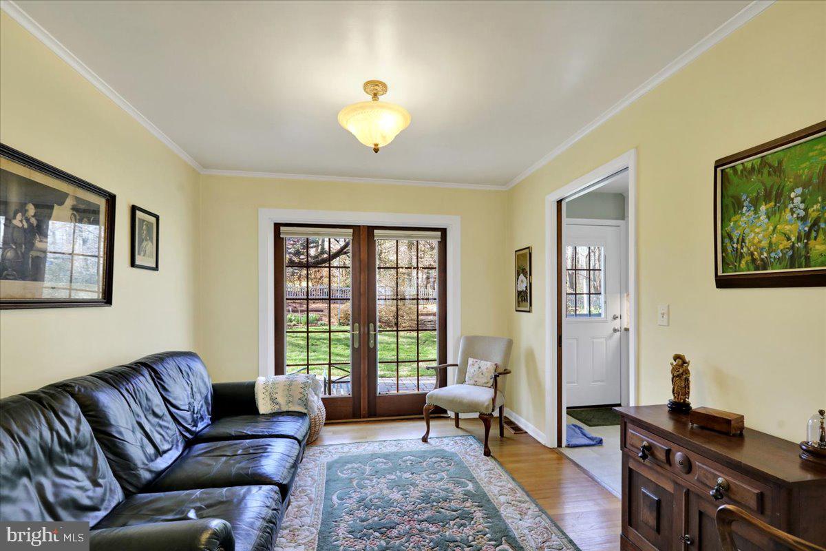 250 Clearfield Road New Providence, PA 17560 - Photo 13 of 35 a living room with furniture and a window