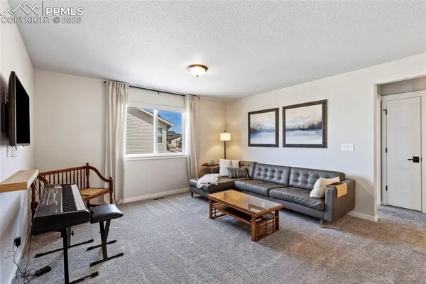 $1,000,000 | 9912 Bison Vly Trail, Colorado Springs, CO 80908