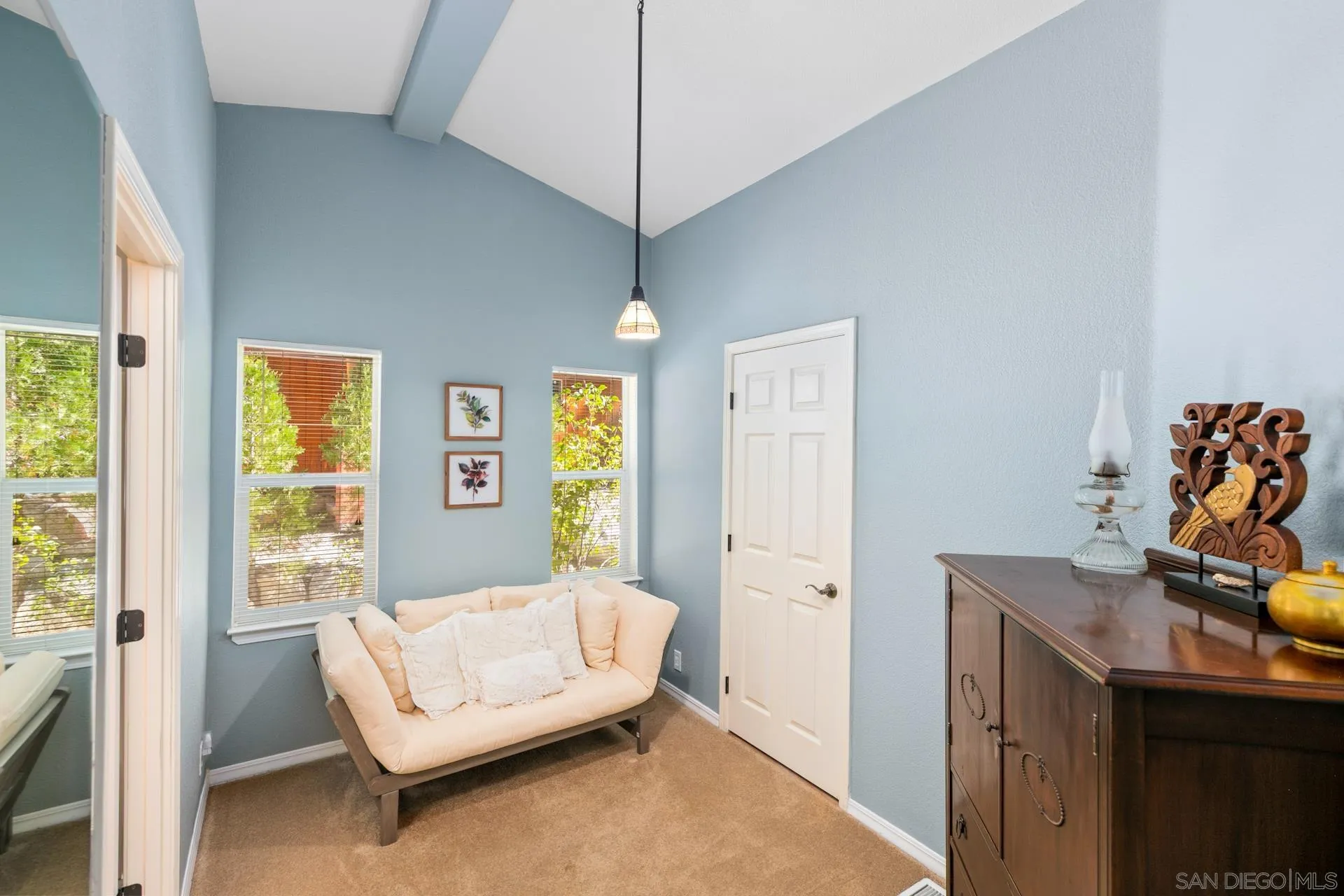 24655 Upper Rim Rock Road Idyllwild, CA 92549 - Photo 35 of 48 a bedroom with a bed and a window