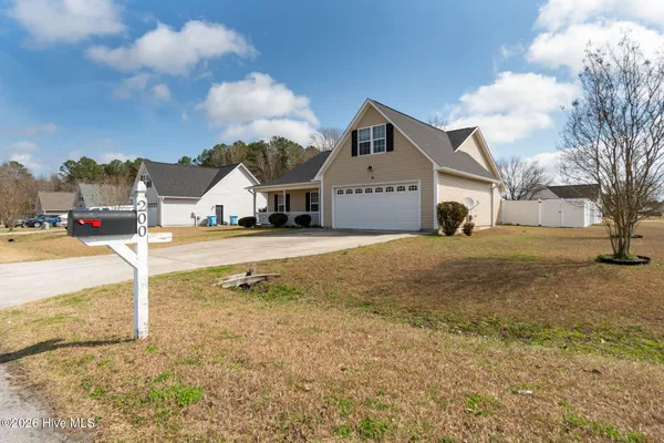 $288,500 | 200 Chandler Simpson Court, Beulaville, NC 28518