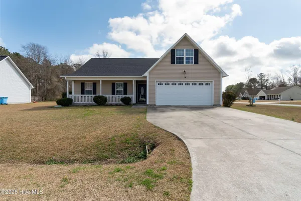 $288,500 | 200 Chandler Simpson Court, Beulaville, NC 28518