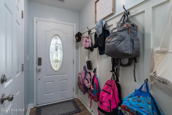 $288,500 | 200 Chandler Simpson Court, Beulaville, NC 28518