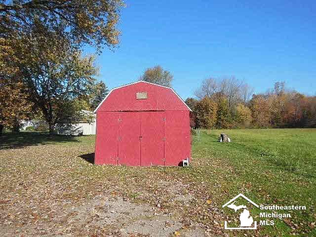 102 West Temperance Road Temperance, MI 48182 - Photo 3 of 15