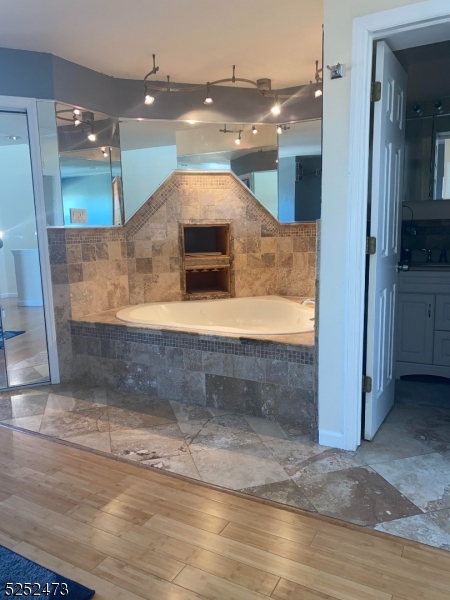 14 Jaques Street, Unit 24 Elizabeth, NJ 07201 - Photo 5 of 17 a view of a hallway with entryway