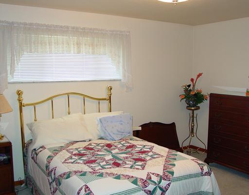 190 Killarney Road Wexford, PA 15090 - Photo 5 of 11 Bedroom.