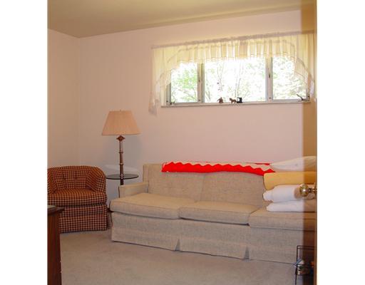 190 Killarney Road Wexford, PA 15090 - Photo 6 of 11 Bedroom.