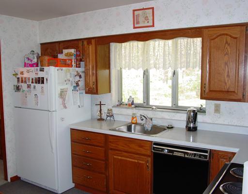 190 Killarney Road Wexford, PA 15090 - Photo 9 of 11 Kitchen.