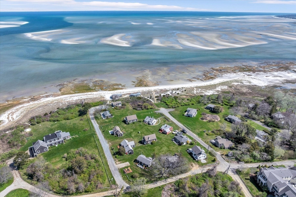 12 Van Duzer Road, Unit 8 Barnstable, MA 02675 - Photo 4 of 40