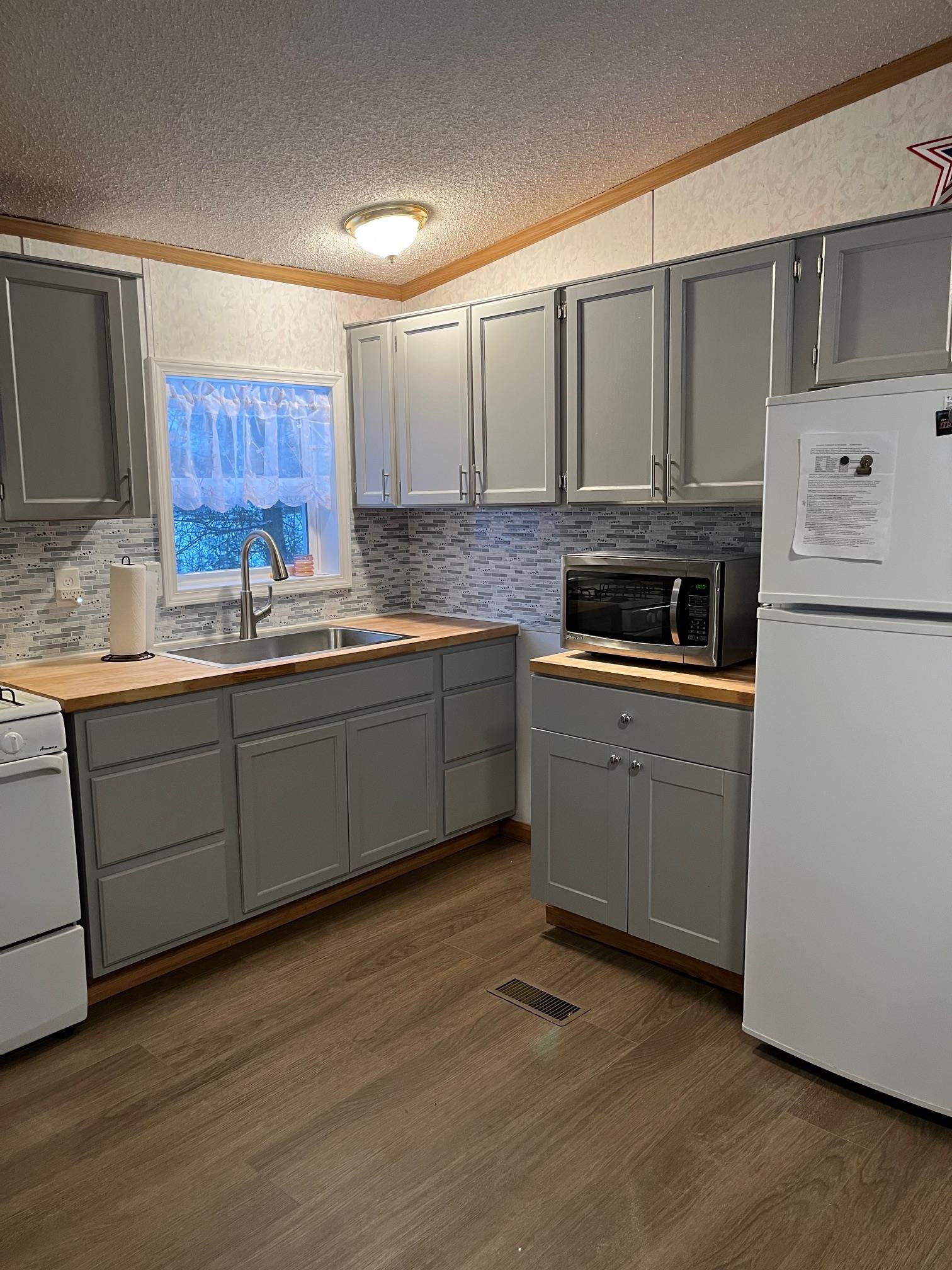 2535 River Road Beaverton, MI 48612 - Photo 11 of 52