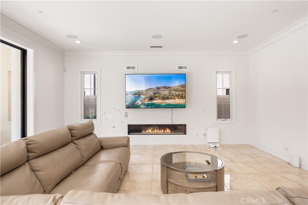 92 Interstellar Irvine, CA 92618 - Photo 19 of 64 a living room with furniture and a couch
