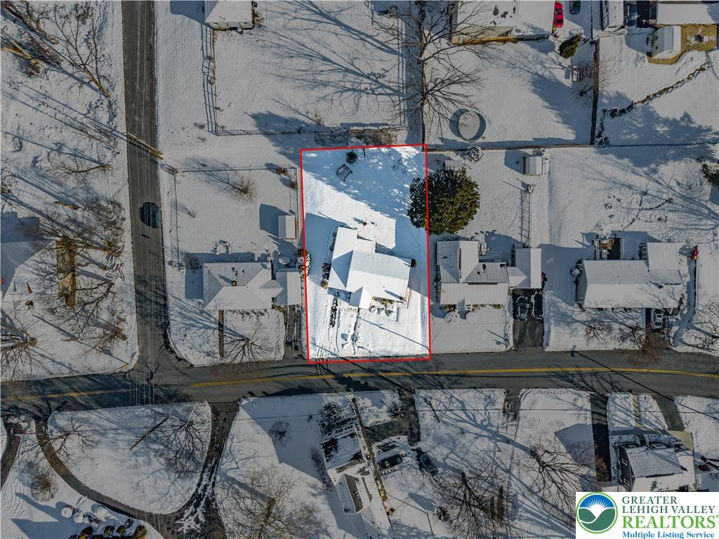 1407 Richmond Road Easton, PA 18040 - Photo 6 of 43