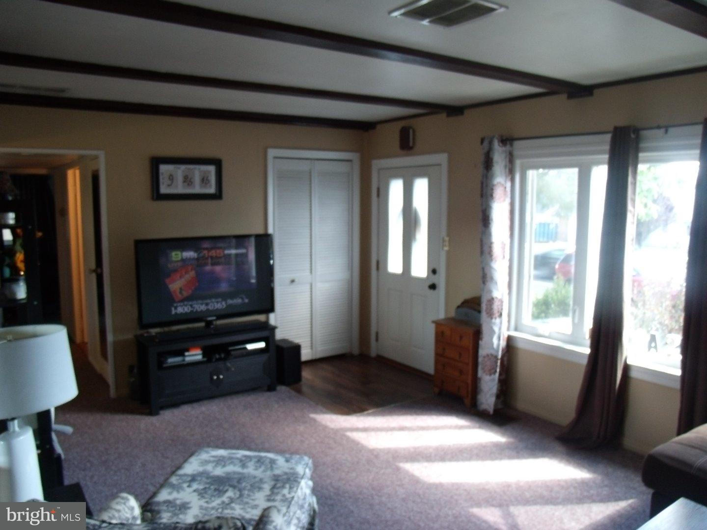 165 Trenton Road Fairless Hills, PA 19030 - Photo 9 of 18 Living Room