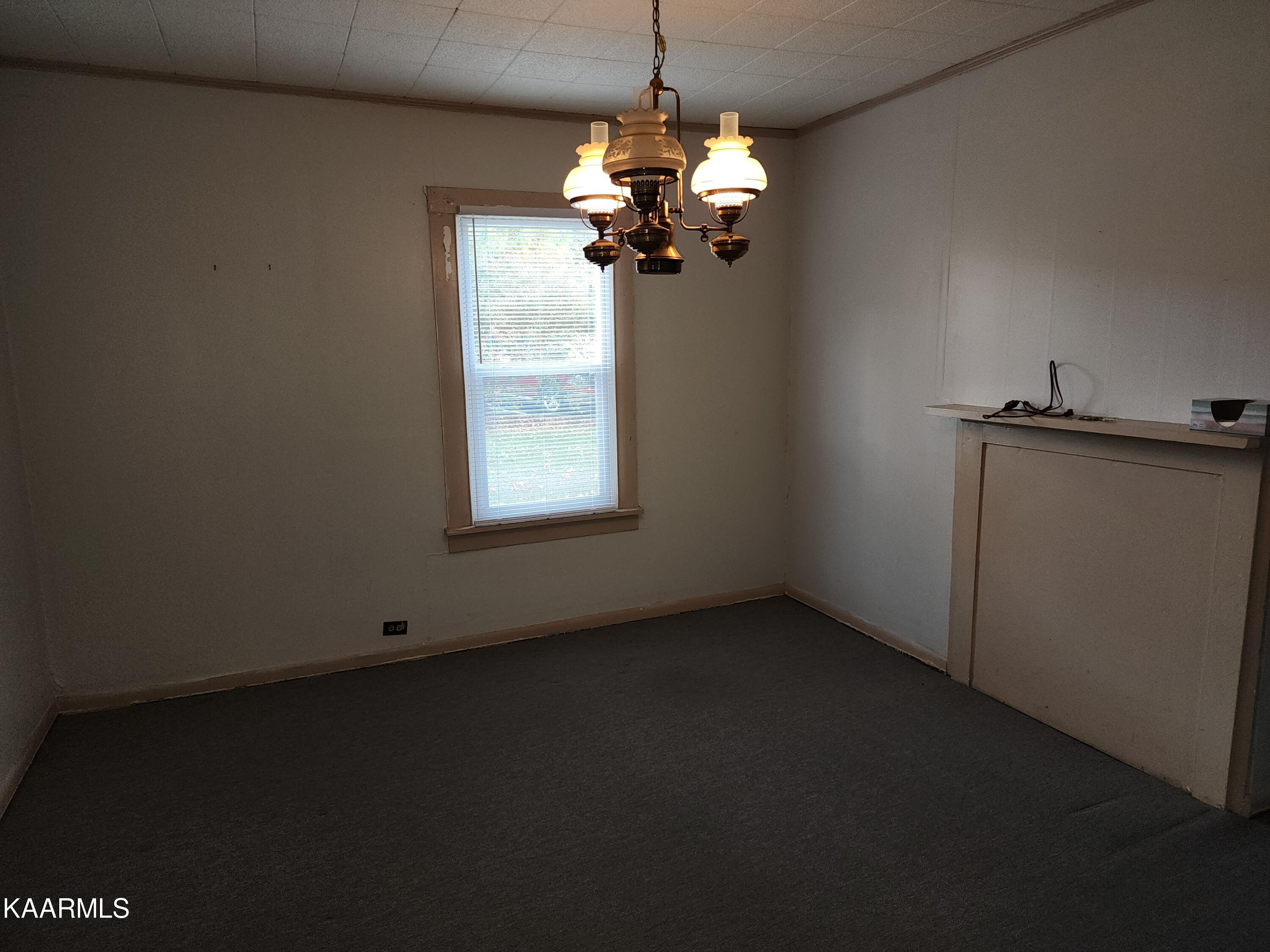 501 High Street Athens, TN 37303 - Photo 11 of 24 20221018_174413