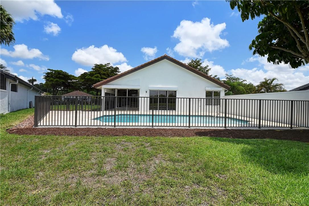 21423 Bridgeview Drive Boca Raton, FL 33428 - Photo 36 of 68 Photo 36