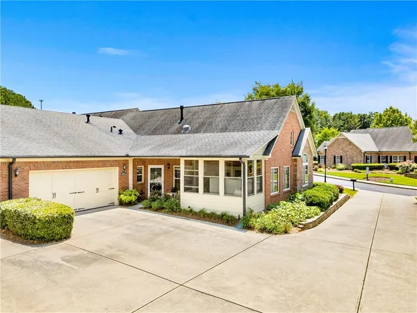 $449,000 | 2601 Brookhavenrun Circle, Duluth, GA 30097