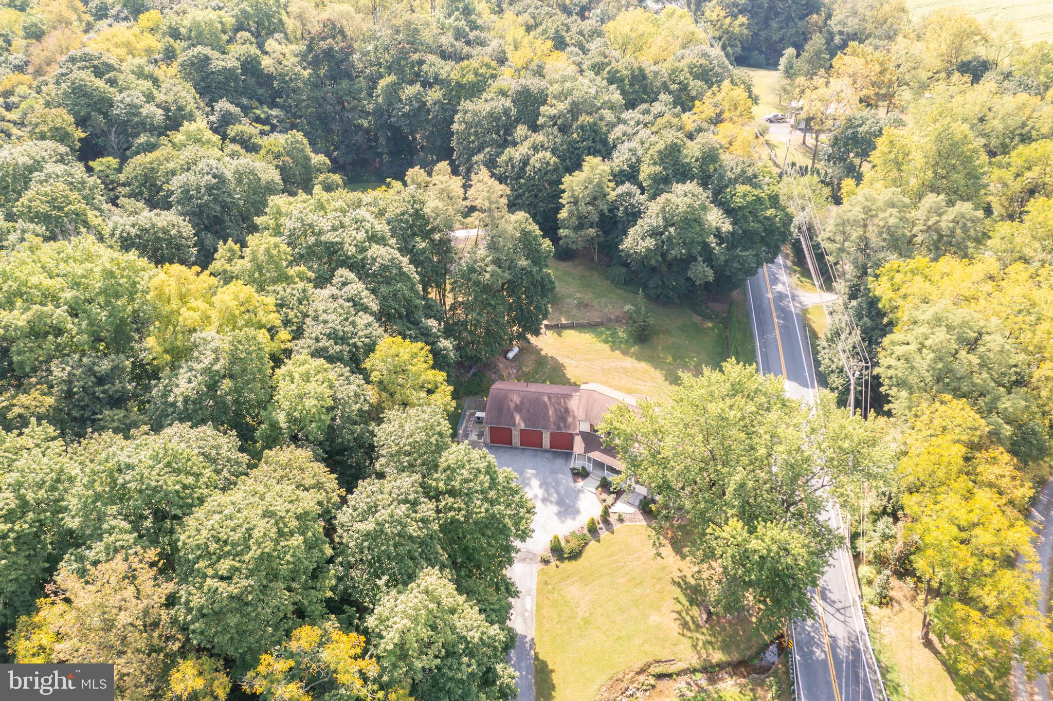 153 Stone Road Womelsdorf, PA 19567 - Photo 5 of 39 Gallery Image 5