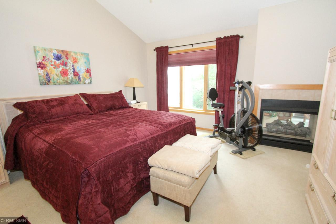 11224 Wyoming Road Bloomington, MN 55438 - Photo 13 of 26