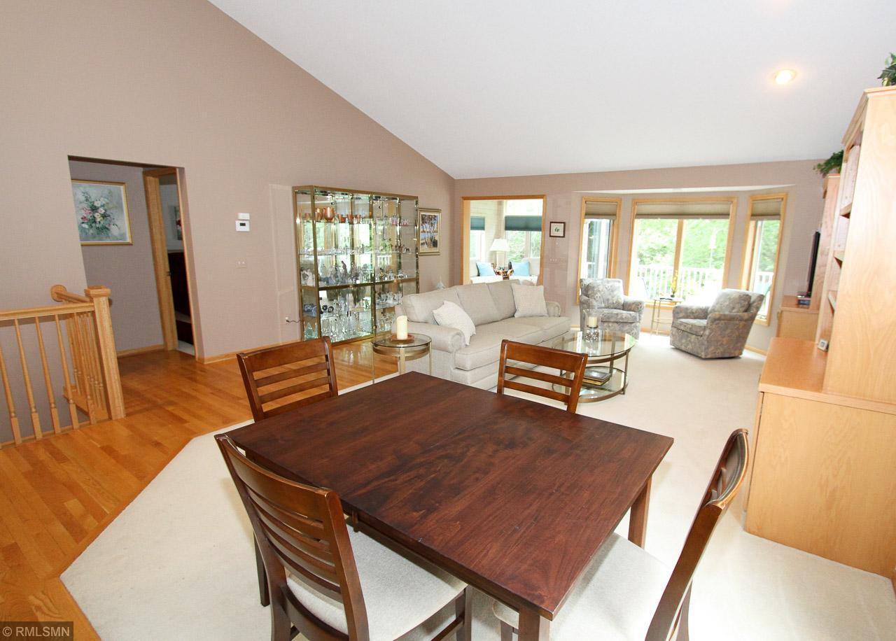 11224 Wyoming Road Bloomington, MN 55438 - Photo 8 of 26