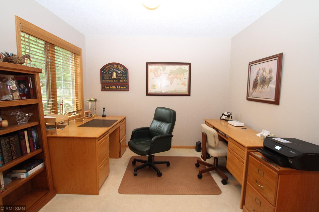 11224 Wyoming Road Bloomington, MN 55438 - Photo 9 of 26