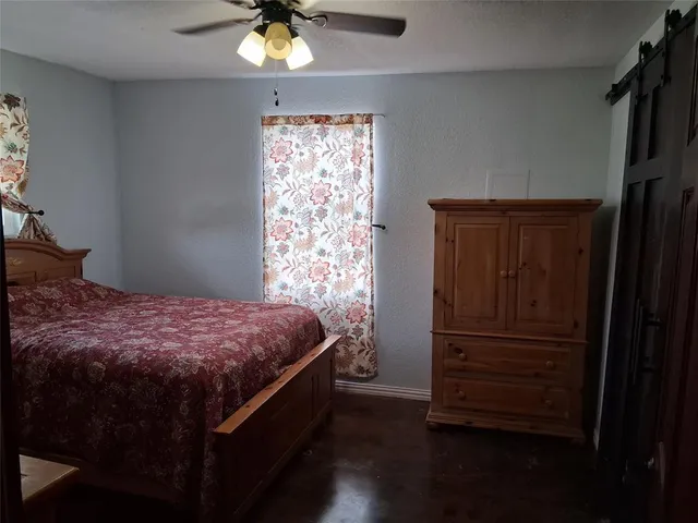 $1,700 | 1584 Kelly Road, Unit B, Aledo, TX 76008