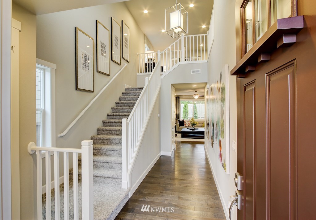 4286 Andasio Loop Southeast Port Orchard, WA 98366 - Photo 2 of 16 Gallery Image 2