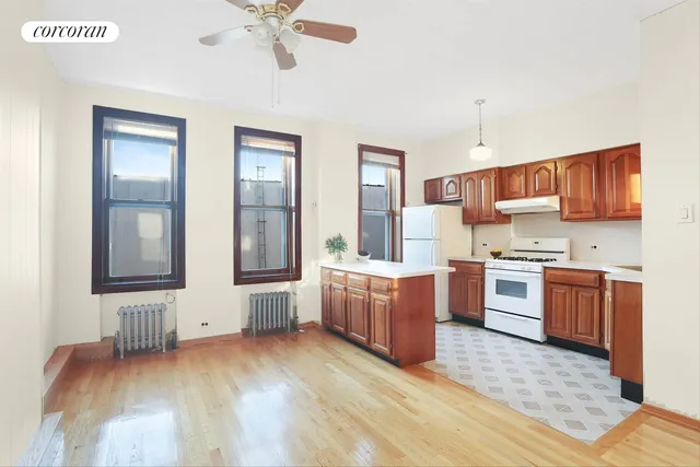 $3,000,000 | 1663 10th Avenue | Windsor Terrace