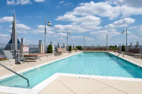 $1,900 | 415 Church Street, Unit 2107, Nashville, TN 37219