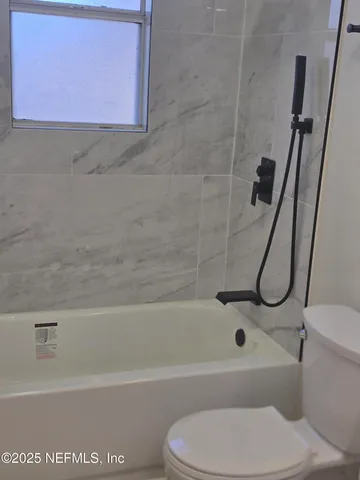 $1,500 | 5708 Vernon Road, Jacksonville, FL 32209