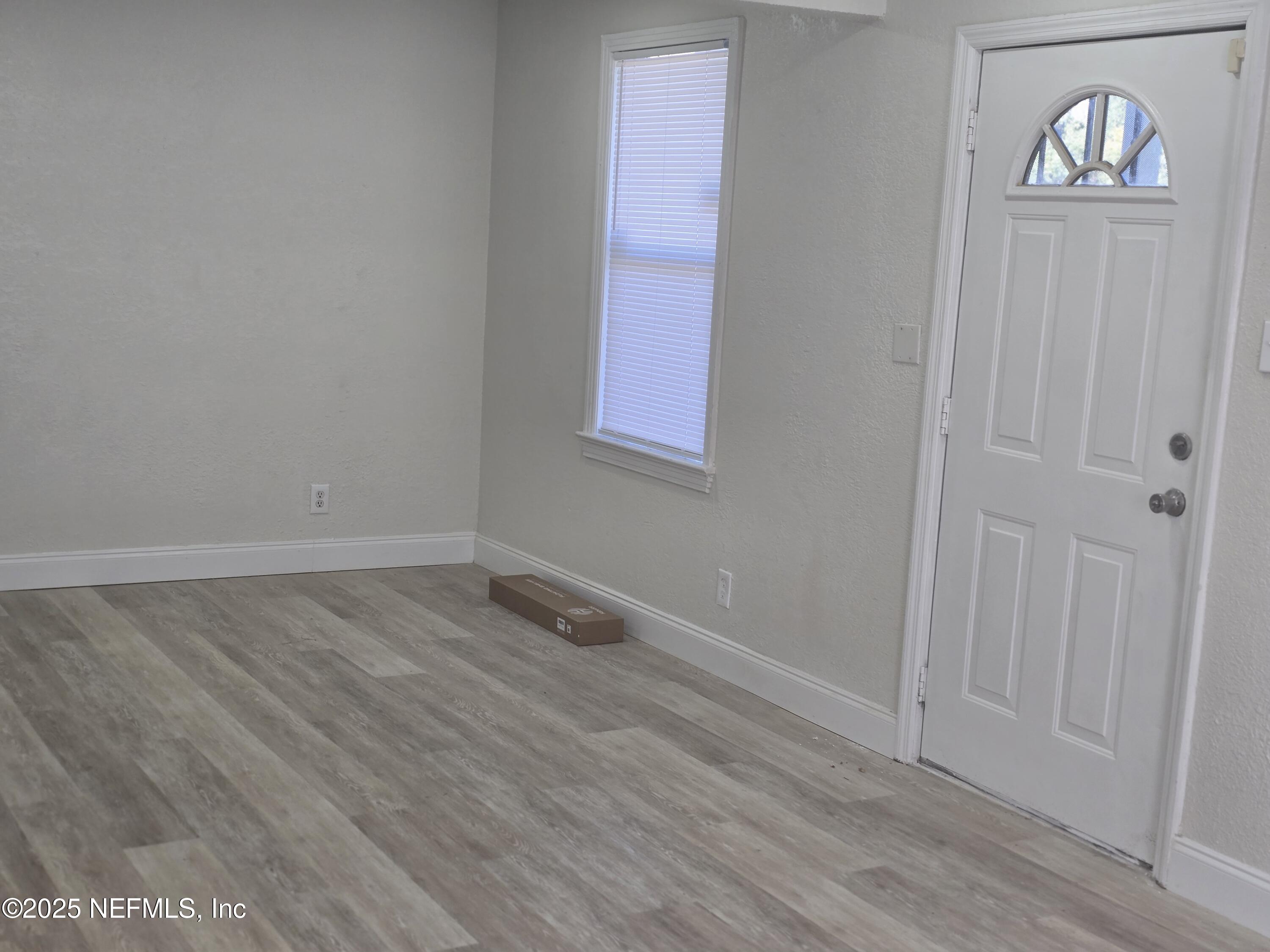 5708 Vernon Road Jacksonville, FL 32209 - Photo 2 of 13 20251226_143040