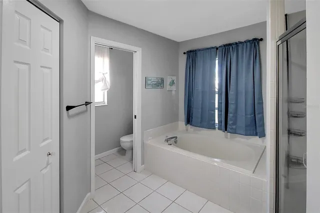 $3,700 | 5111 13th Ave Drive West, Bradenton, FL 34209