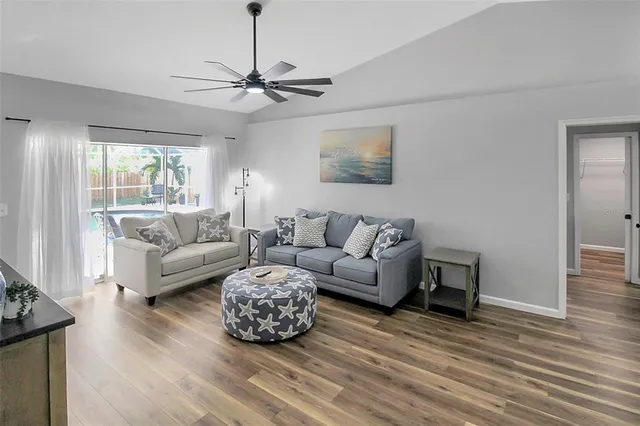 $3,700 | 5111 13th Ave Drive West, Bradenton, FL 34209