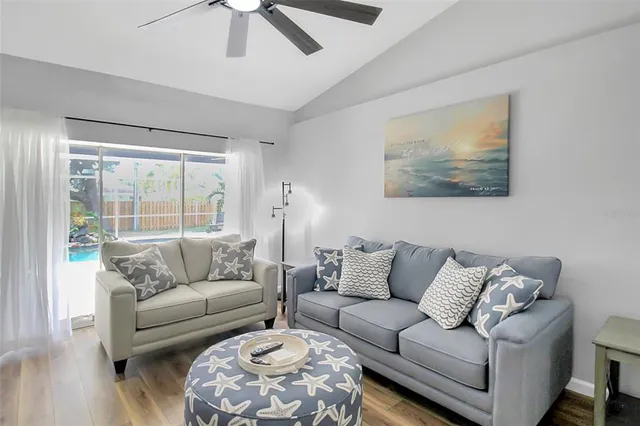 $3,700 | 5111 13th Ave Drive West, Bradenton, FL 34209