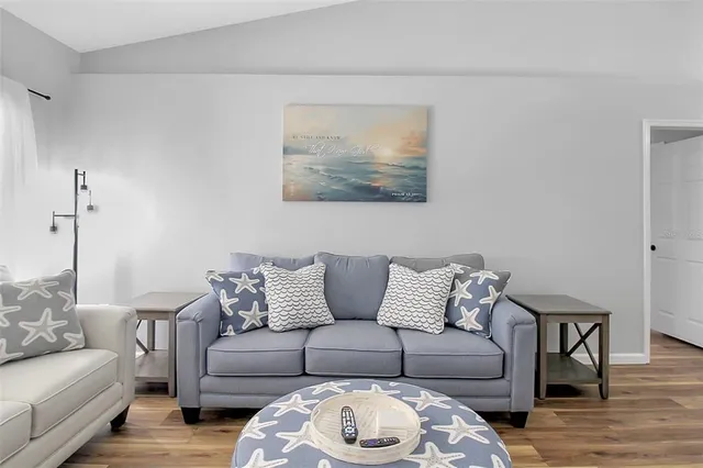 $3,700 | 5111 13th Ave Drive West, Bradenton, FL 34209