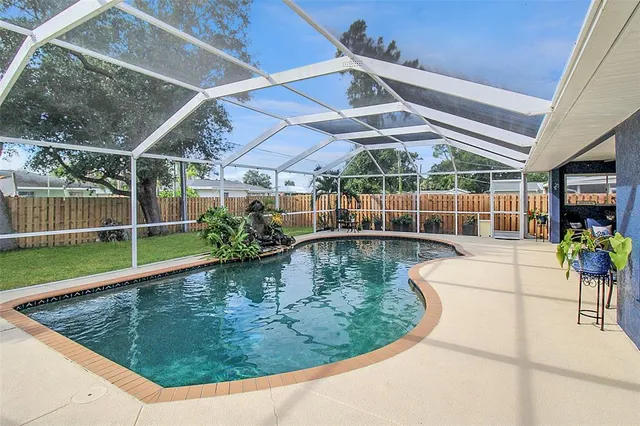 $3,700 | 5111 13th Ave Drive West, Bradenton, FL 34209