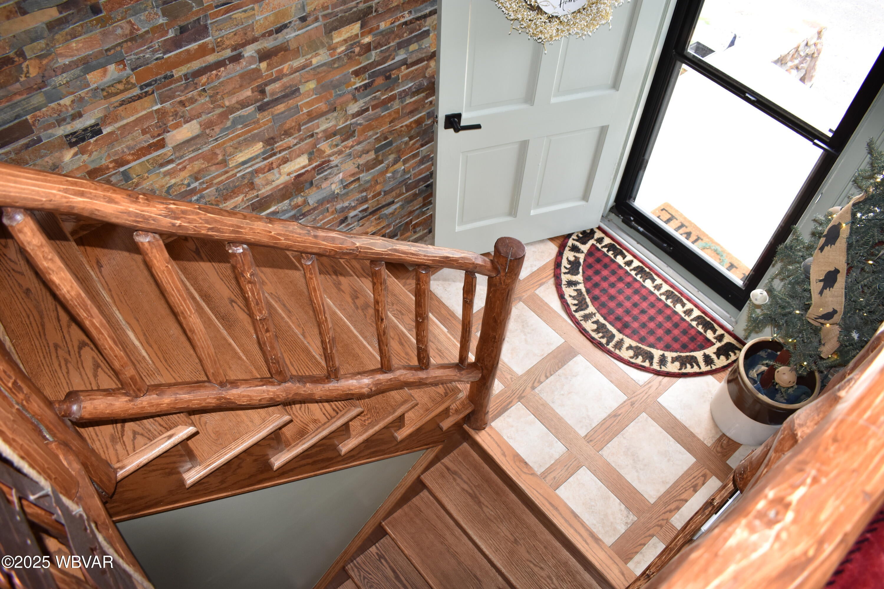 201 Richey Street Lock Haven, PA 17745 - Photo 4 of 50 foyer