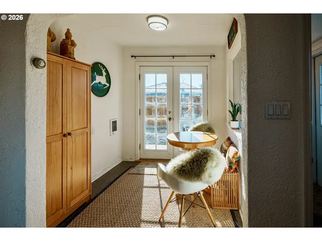 $210,000 | 757 South Bridge Street, Prairie City, OR 97869