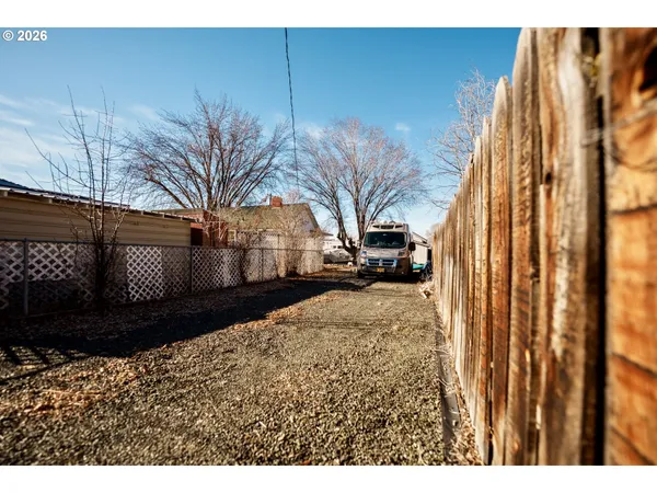 $210,000 | 757 South Bridge Street, Prairie City, OR 97869