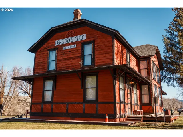 $210,000 | 757 South Bridge Street, Prairie City, OR 97869