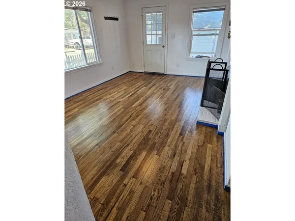 $210,000 | 757 South Bridge Street, Prairie City, OR 97869