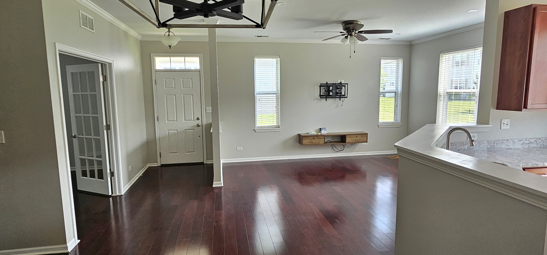 481 Silver Charm Drive, Unit 481 Oswego, IL 60543 - Photo 3 of 25